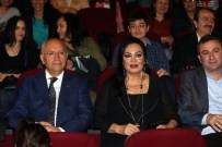 TÜRKAN ŞORAY - Türkan Şoray Yenimahalle Seyircisine Hayran Kaldı