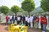 SU KAYAĞI - Ayvacık, Körfez Ülkelerinden Turizm Seyehat Acente Sahiplerini Ağırladı