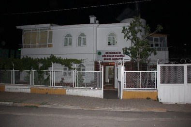 DBP Genel Merkez Binası Ve Eş Genel Başkan Yüksek'in Evine Operasyon