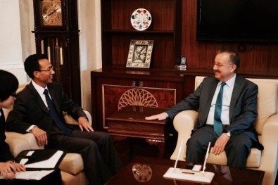 'İpek Yolu Kültür Diyalogu' Erzurum'da Yapıldı