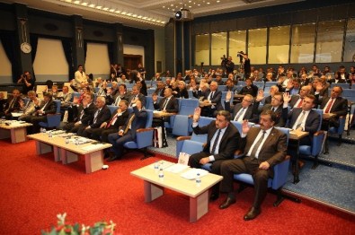 Terörle Mücadeleye Büyükşehir'den Destek