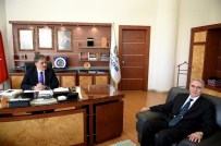 VAKIFLAR HAFTASI - Vakıflar Bölge Müdürü, Başkan Çakır'ı Ziyaret Etti