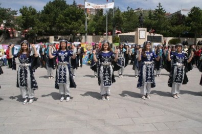 Yozgat Halide Edip Mesleki Ve Teknik Anadolu Lisesi Hıdırellez Bahar Şenliği Düzenledi