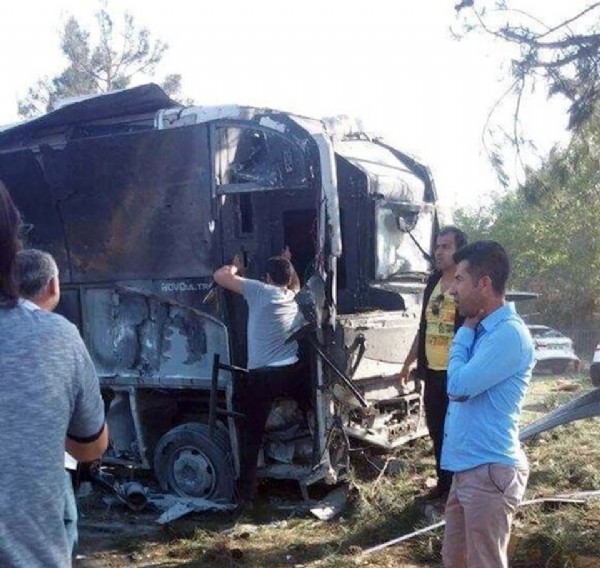 Diyarbakır'da bombalı saldırı!