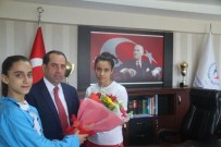 MEHMET DEMIR - Başarılı Sporculardan Demir'e Ziyaret