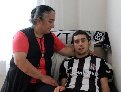 Epilepsi Hastalığı, 22 Yaşındaki Gencin Hayatını Kararttı