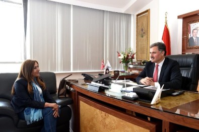 Gazeteci- Yazar Meryem Aybike Sinan, Başkan Çakır'ı Ziyaret Etti