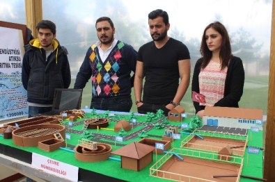 Genç Mühendisler Tasarım Çalışmalarını Sergiledi
