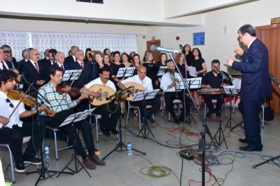 Huzurevi Sakinleri Konserde Gönüllerince Eğlendi