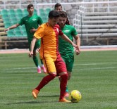 ÇATALOLUK - U21 Maçında Akhisar Belediyespor, Galatasaray'ı 2-1 Yendi