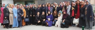AK Parti Kütahya İl Kadın Kolları Başkanlığı'nın Yeni Yönetim Kurulu Üyeleri Belirlendi