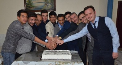 İhlas Vakfı Eskişehir Yurdu Mezunlarına Özel Gece Düzenledi