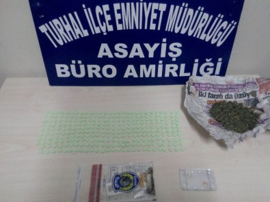 Turhal'da Uyuşturucu Operasyonunda 4 Tutuklama