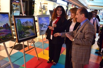 Yaptıkları Resimlerle Engel Tanımadılar