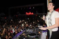 DJ - Sosyal Medya Fenomeni Kerimcan Durmaz İzdihama Neden Oldu