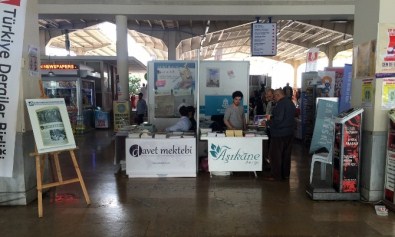 Uluslararası Dergi Fuarı Ziyaretçilerini Ağırlamaya Devam Ediyor