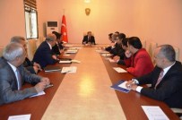 SÜLEYMAN KAHRAMAN - Vali Kahraman; 'İlçeler Arasında Ayrım Yoktur