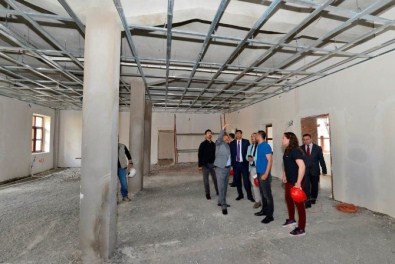 Vali Osman Kaymak Dersim Kent Müzesi İnşaatını İnceledi