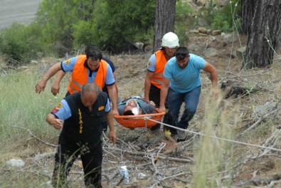 150 Metrelik Uçuruma Yuvarlanan Araçtan Sağ Çıktılar