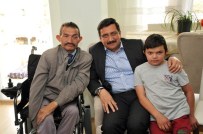 MUSTAFA ERDOĞAN - Başkan AK'tan Adaşına Akülü Araç Sürprizi