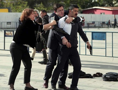 Can Dündar'a yönelik saldırı kurgu çıktı