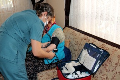 Çankayalılar Evinde Hizmet Alıyor