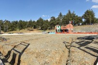 İRFAN TATLıOĞLU - Çöreler'e Avrupai Spor Tesisi