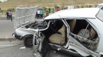 AHMET ÖZDEMIR - Gaziantep'te İki Araç Çarpıştı Açıklaması 5 Yaralı