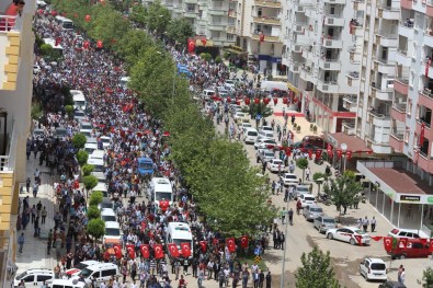 Gaziantepli Şehidi Binlerce Kişi Uğurladı