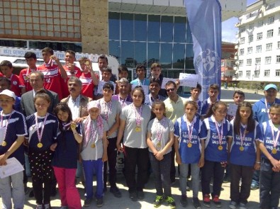 Namağlup Esendere Ortaokulu Türkiye Şampiyonluğu Yolunda