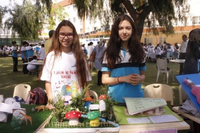 Öğrenciler Bilim Ve Kültür İçin Yarıştı