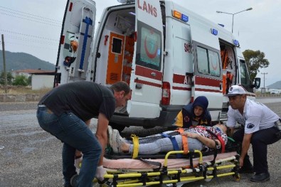 Ortaca'da Motosiklet Kazası; 2 Yaralı