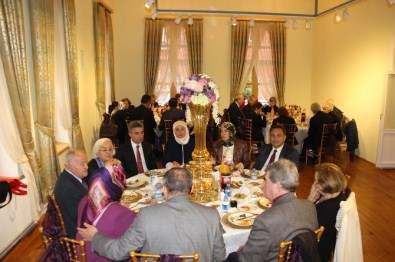 Başkan Yılmaz'dan Baysal Ailesi Onuruna Akşam Yemeği