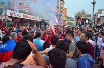 ÇANAKKALE 18 MART - Kömürspor 2. Lig'e Yükseldi Taraftarlar Şampiyonluğu Kutladı