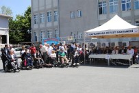 DANS GÖSTERİSİ - Bayrampaşa Devlet Hastanesinde Engelliler Etkinliği