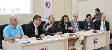 GAÜN Sosyal Bilimler MYO'da Danışma Kurulu Toplantısı