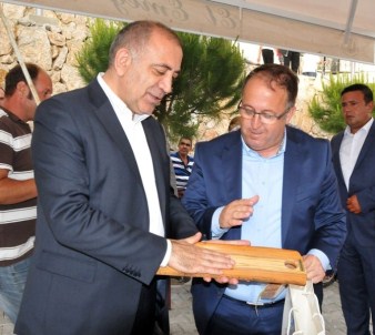 Gürsel Tekin'den Hisarcıklıoğlu'na Cevap Açıklaması