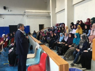 İmam Hatip Öğrencilerine İngilizce Konferans