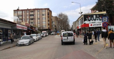 Kırklareli'nde Mart Ayında 411 Aracın Trafiğe Kaydı Gerçekleşti
