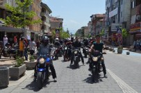 YILDIZLAR KULÜBÜ - Motosiklet Tutkunları Çaycuma'da Buluştu