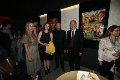 Oflu Hoca'nın Şifresi 2 Filmi'nin Galası Kütahya'da Yapıldı