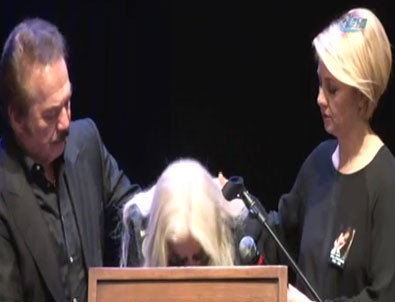 Sevim Emre fenalık geçirdi