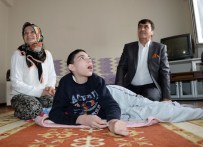 OMURİLİK - Umut'a Osmangazi'den Yardım Eli