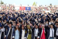 Uşak Üniversitesi 2015-2016 Akademik Yılı Mezuniyeti Gerçekleşti