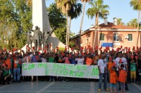 KUDDUSI MÜFTÜOĞLU - Alanyaspor Taraftarından Mhk'ya Kırmızı Kart