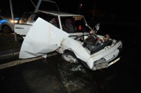 Alkollü Sürücü Tır'a Çarptı Açıklaması 5 Yaralı