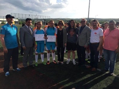 Bayanlar Arası Futbol Turnuvası