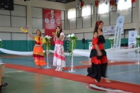 KARABIGA - Biga'da Kadınlara Yönelik Defile