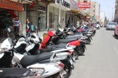 Kilis'te, Ulaşımda Motosiklet Tercih Ediliyor