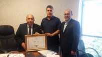 KAYSERİ LİSESİ - Mehmet Savruk Taş Mektep Kayseri Lisesi Mezunları Derneği Onursal Başkanı Oldu